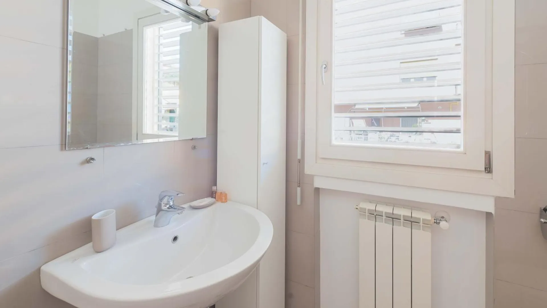 Loverhome Apartment 3 Roma Italia