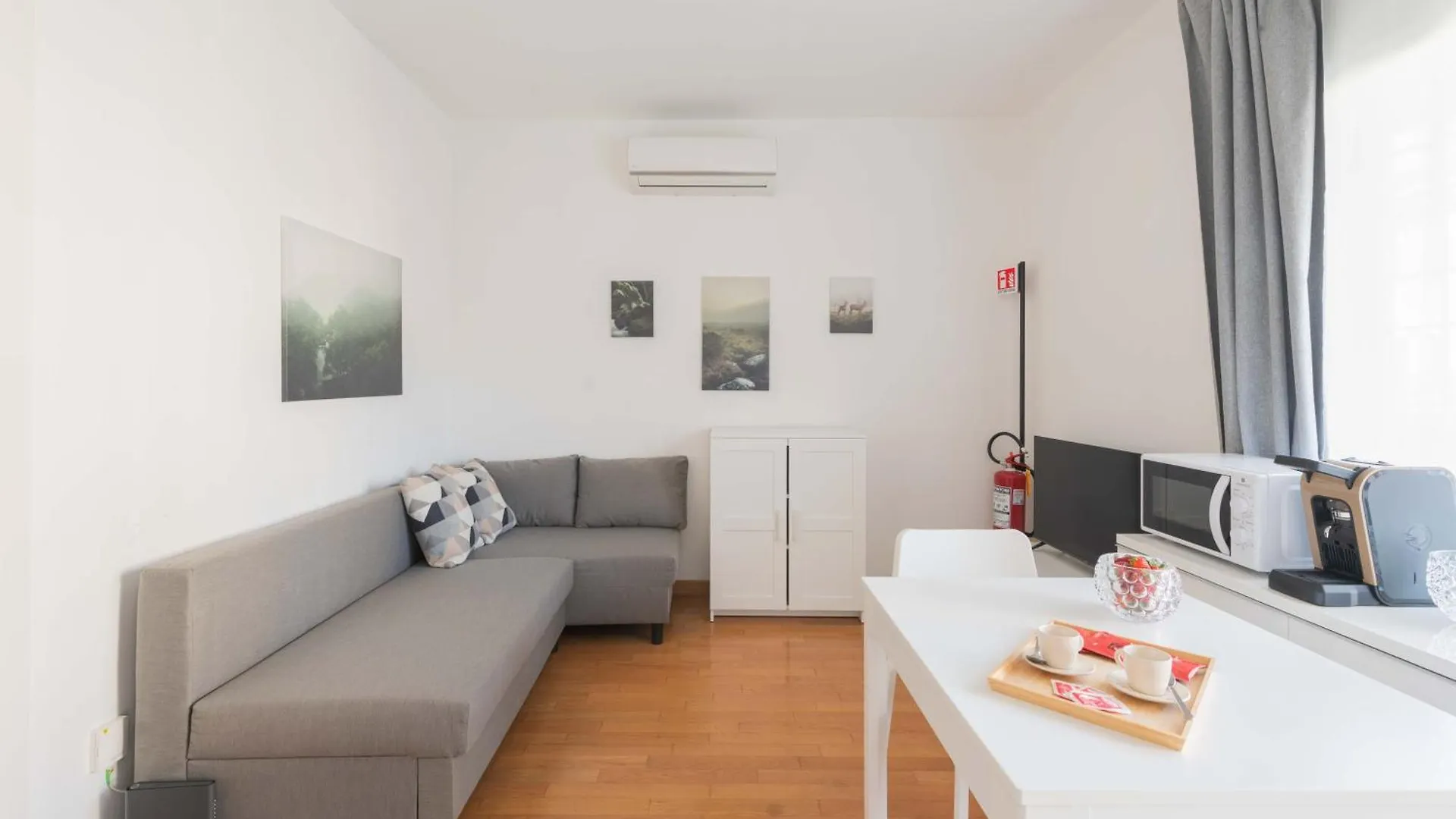 Loverhome Apartment 3 Roma Italia