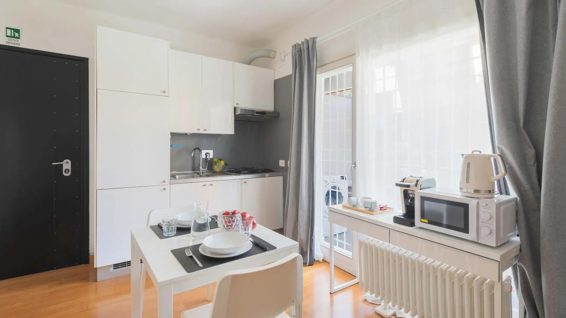 Loverhome Apartment 3 Roma